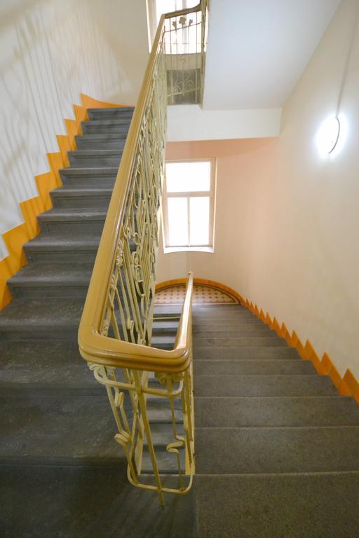 Ferienwohnung Cozy Flat By The Astronomical Clock Prag Exterior foto