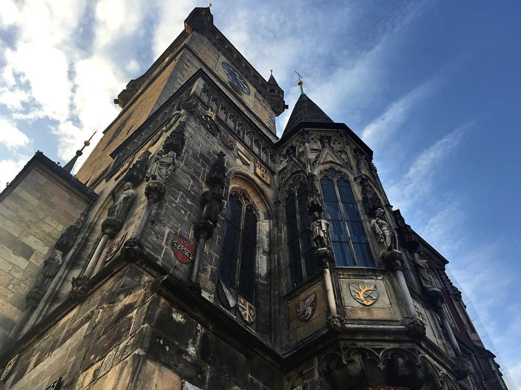 Ferienwohnung Cozy Flat By The Astronomical Clock Prag Exterior foto