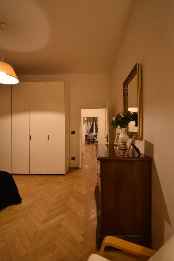 Ferienwohnung Cozy Flat By The Astronomical Clock Prag Exterior foto